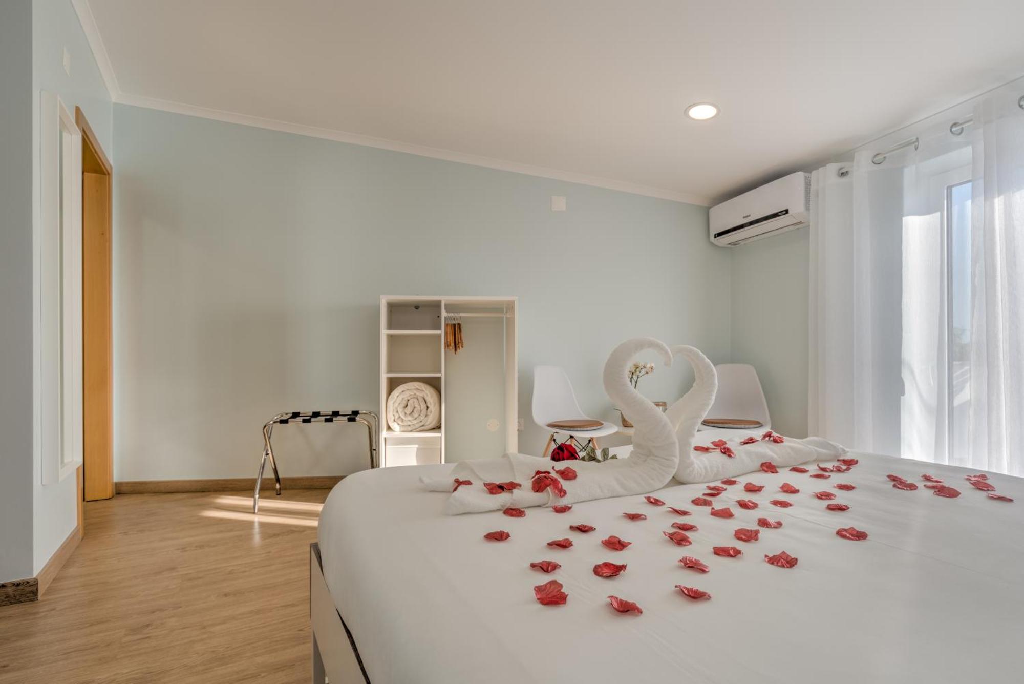 Fika Guest House Назаре Екстериор снимка