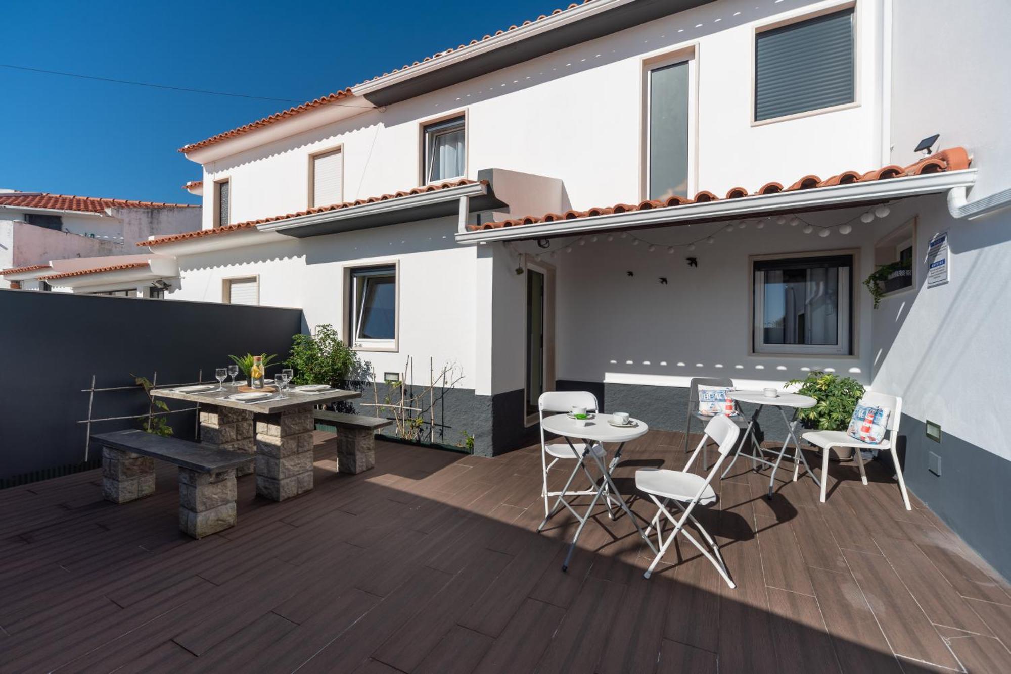 Fika Guest House Назаре Екстериор снимка