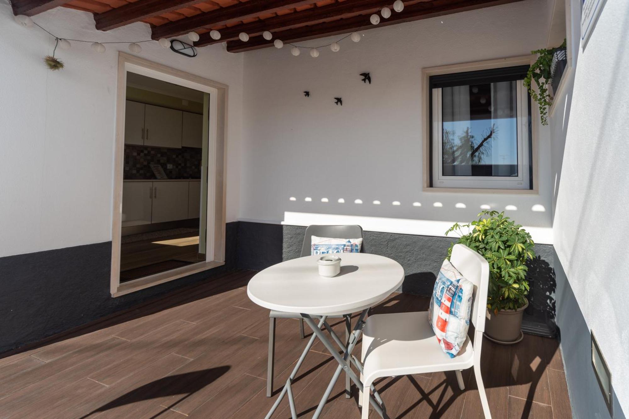 Fika Guest House Назаре Екстериор снимка