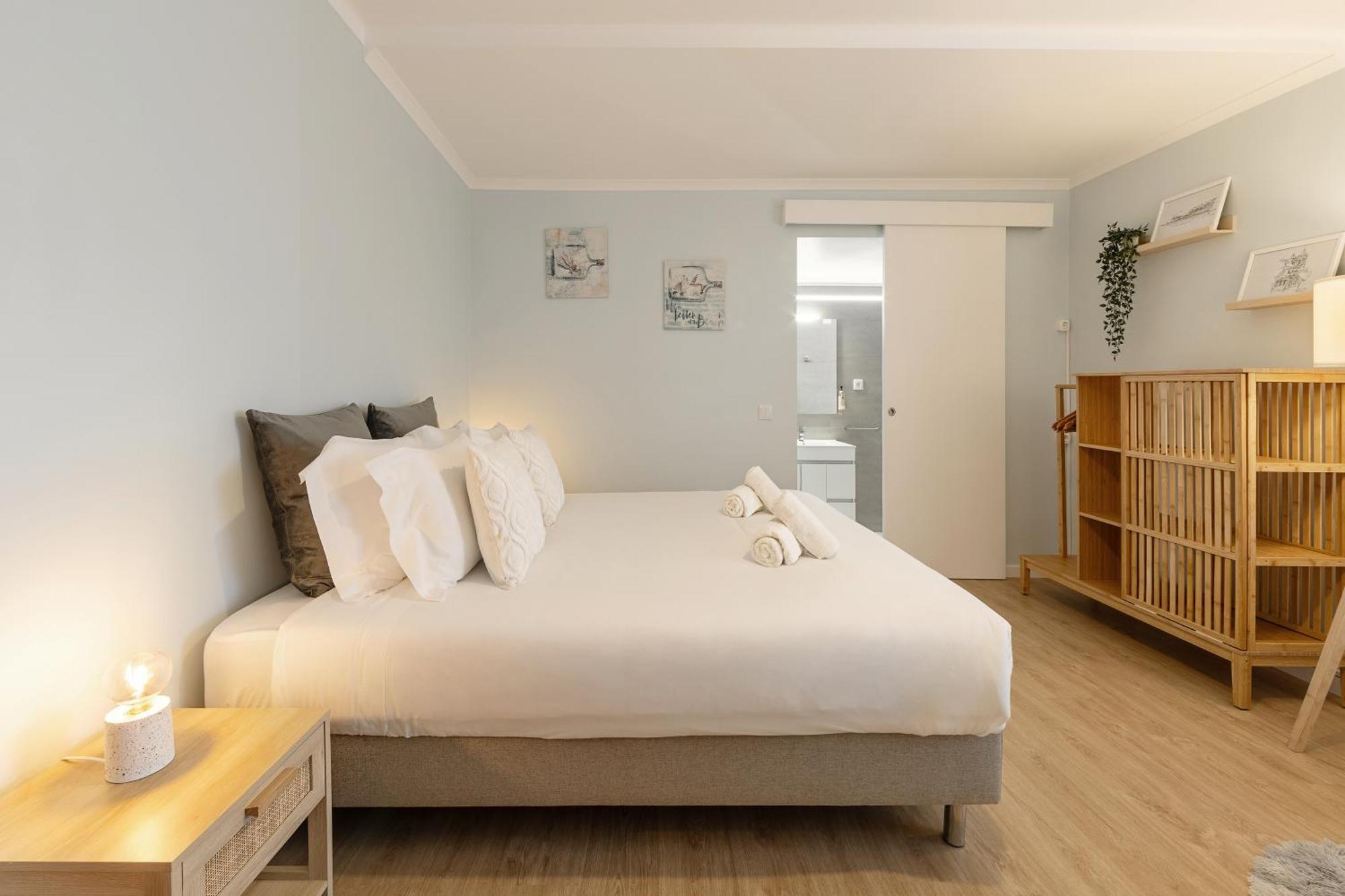 Fika Guest House Назаре Екстериор снимка